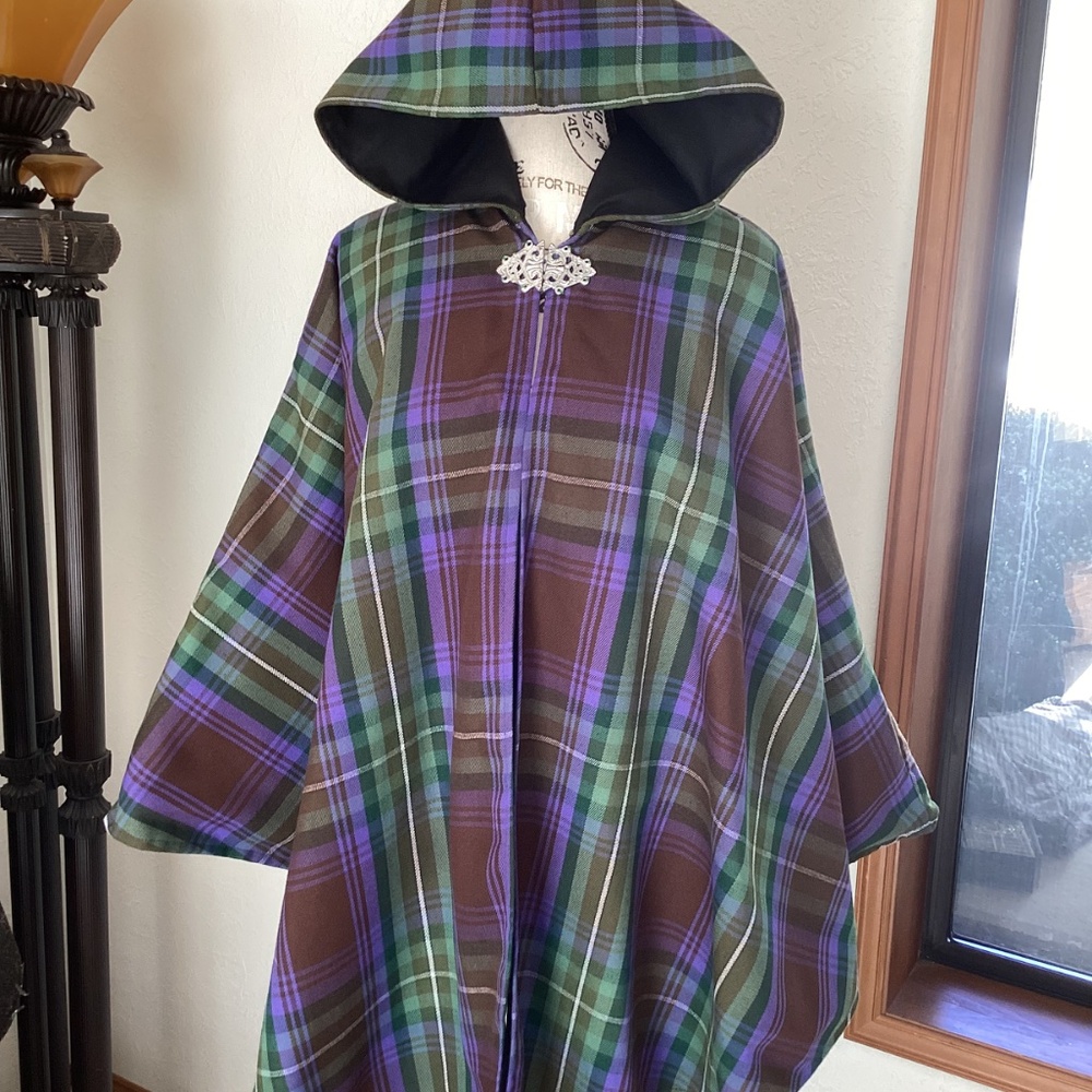 Handmade Fully Lined Purple Green Brown Hooded Cape Silver Toggle - Picture 2 of 8